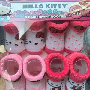 Hello Kitty Infant Booties 0-12M 4 pairs